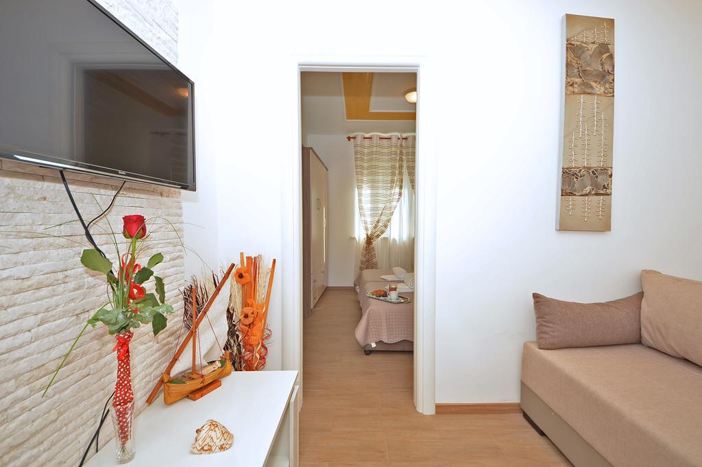 Guest House Mia Split Buitenkant foto