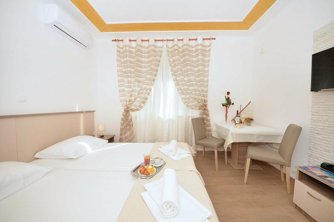 Guest House Mia Split Buitenkant foto